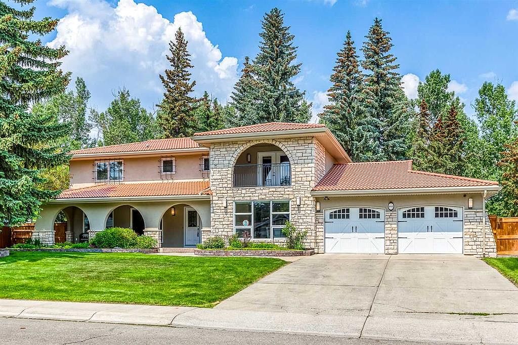 444 S Wilderness Dr SE