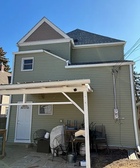 527 Penn Ave N #F2 — Photo 2