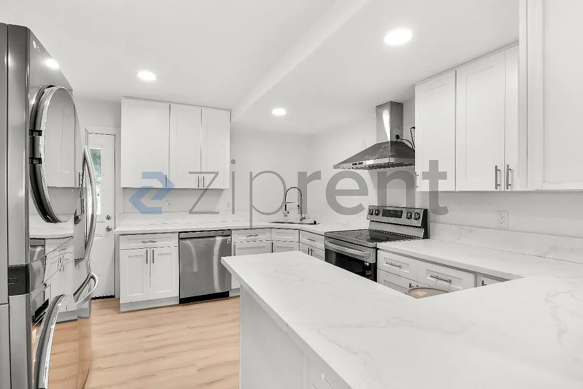 3 bed, 1564 sqft, $4,300 — Photo 3