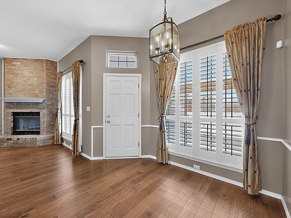 5th image of 9509 Macallan Rd NE