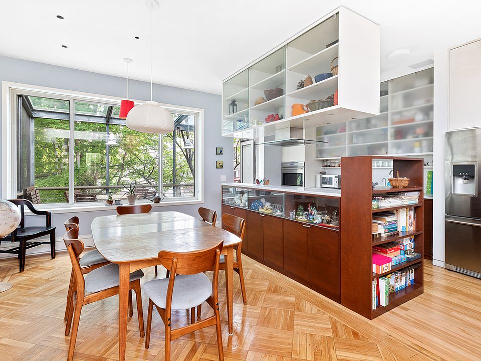 1st image of 568 Prospect Ave Floor 2