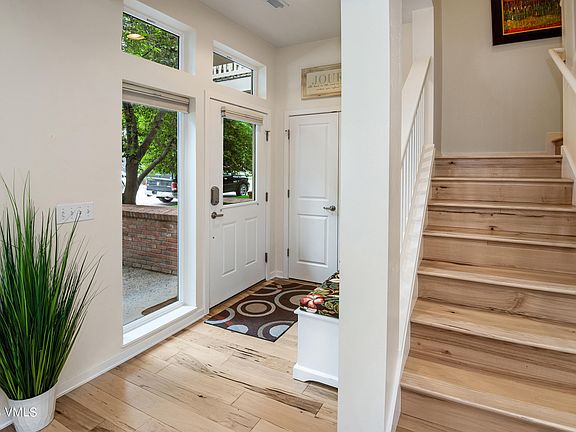 4th image of 56 Gambel St