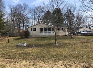 10350 Alta Dr, Asbury, WV 24916