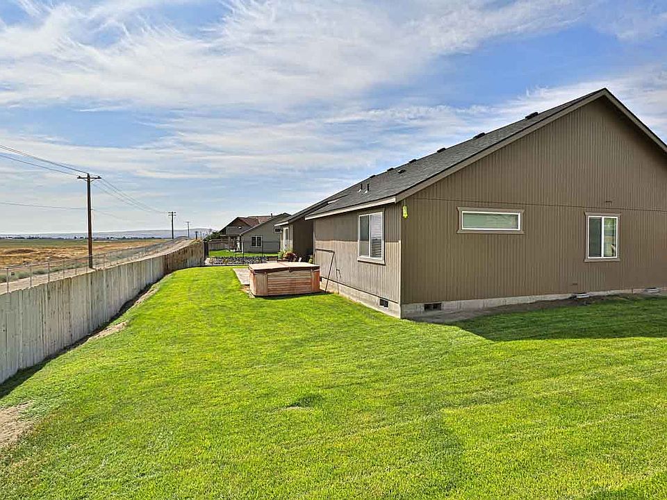 1st image of 5017 Avion Dr