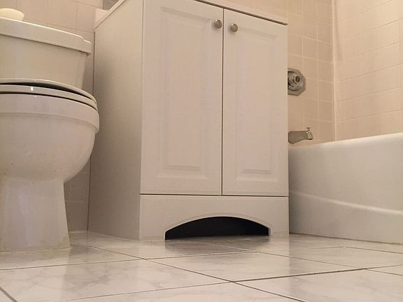 5th image of 11940 Metropolitan Ave APT J1