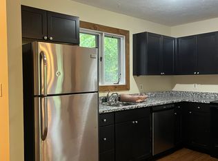 18 Ski Side Dr, Tannersville, PA 18372