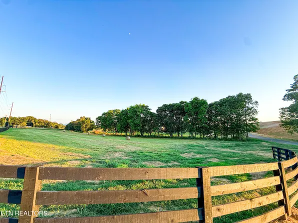 9 Summerset Dr, Talbott, TN 37877
