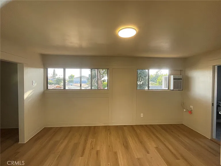 3758 Dozier St — Photo 7