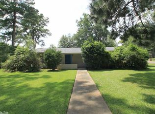 2323 Jefferson Ave, Texarkana, AR 71854