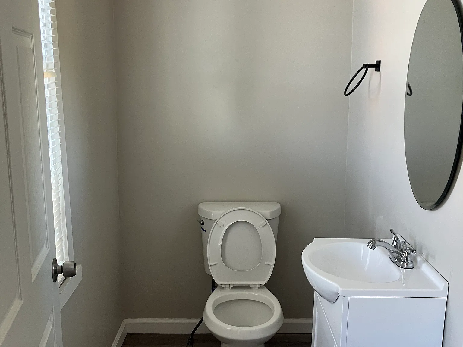 2 bed, 1.5 bath, 1216 sqft, $1,515 — Photo 3