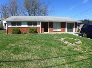 9903 Robsion Rd, Jeffersontown, KY 40299