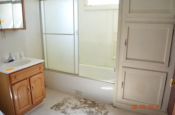 4th image of 541 E Main St