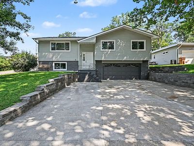 2004 Pleasantview Ln, Bellevue, NE, 68005