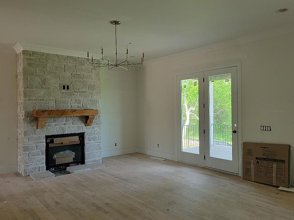 2nd image of 1132 Hibiscus Ln Lot 5