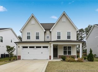 156 Kensington Dr, Spring Lake, NC 28390