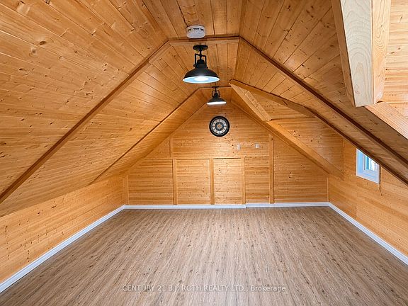 5th image of 26 Coulson Ave