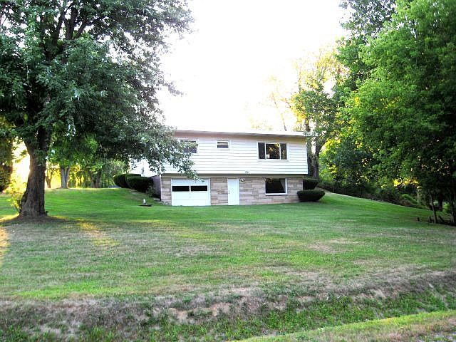 1st image of 8970 E Circle Dr