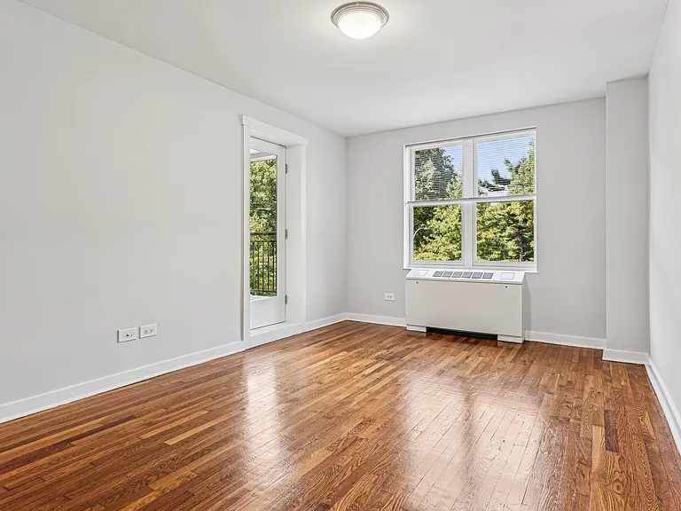 1540 Pelham Pkwy S #4G — Photo 6