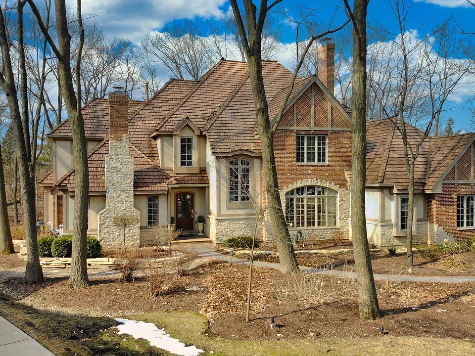 1st image of 227 Fiala Woods Ct