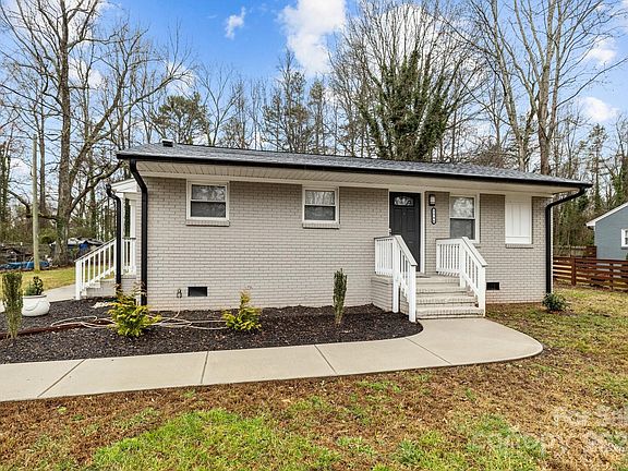 2nd image of 3546 Durham Ln