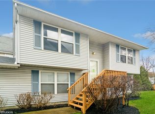 711 Elma St, Akron, OH 44310