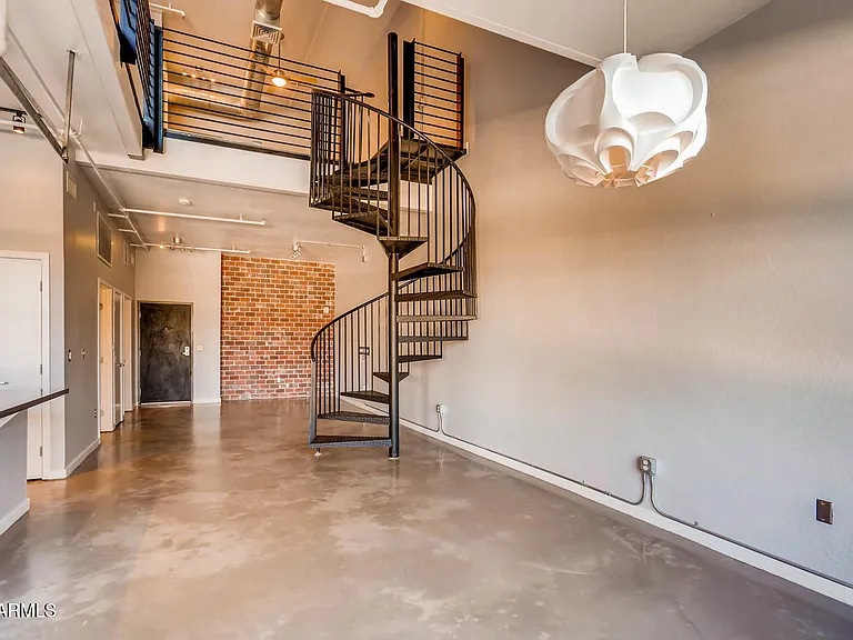 914 E Osborn Rd #210 — Photo 5