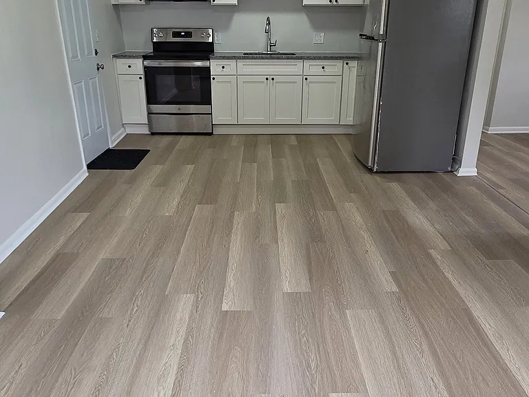 203 Midland Ave — Photo 7