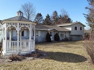 409 Neitzel Dr, West Salem, WI 54636