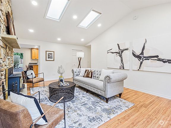 4th image of 7319 Marwood Place