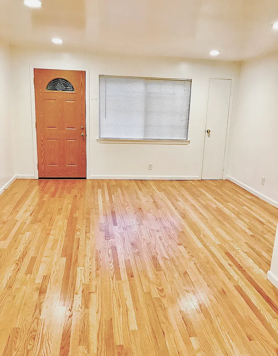 1806 Franklin Street — Photo 3