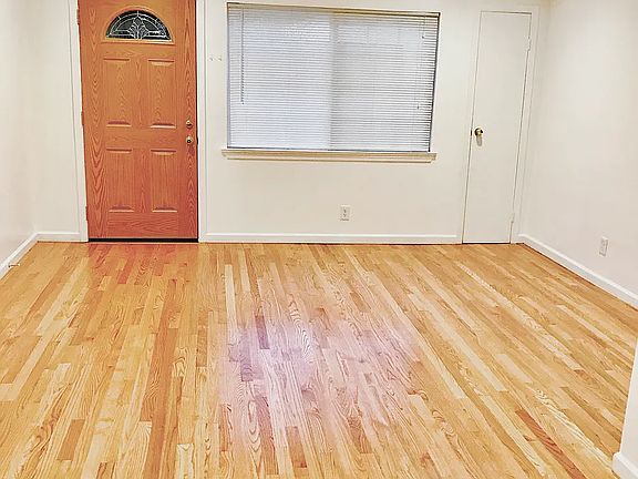 3rd image of 1806 Franklin St #A