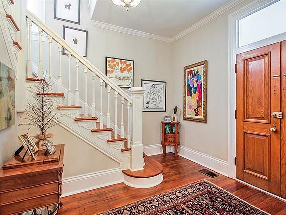 5th image of 7936 Zimpel St