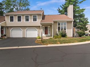 610 Glade Pl, Valparaiso, IN