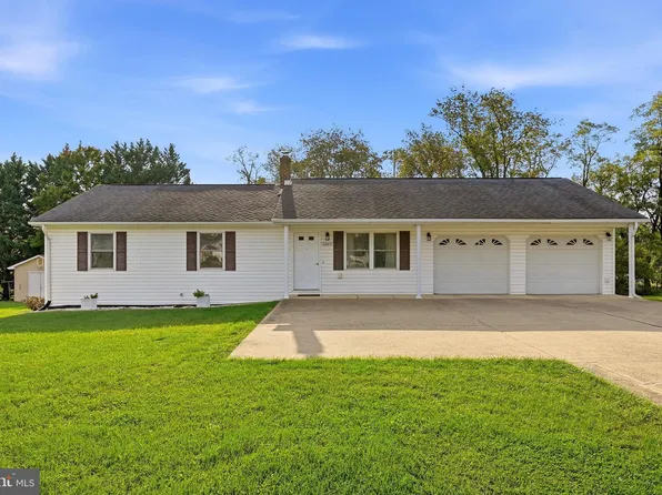 1229 Ox Rd, Woodstock, VA 22664