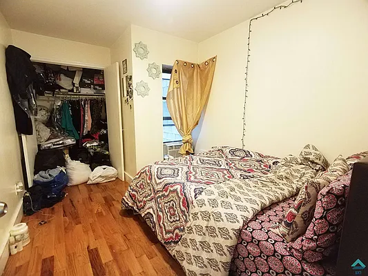 Rented by EXR | media 2