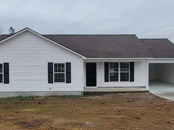 1017 Evergreen Ln, Douglas, GA 31533