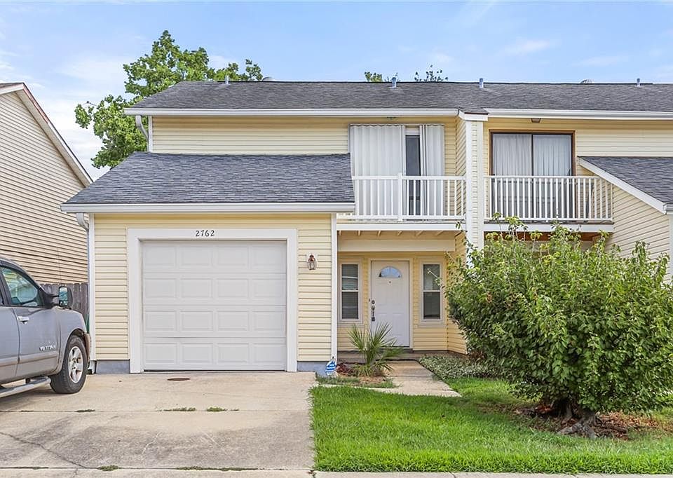 1st image of 2762 Mount Laurel Dr
