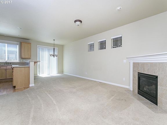 4th image of 4598 SE Olivewood St