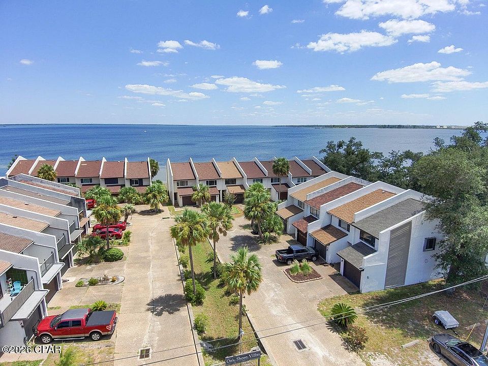 1st image of 6447 Oakshore Dr