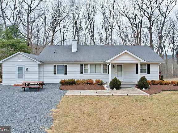 4th image of 67 Plum Tree Ln