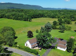 4 Low Road, Wallkill, NY 12589