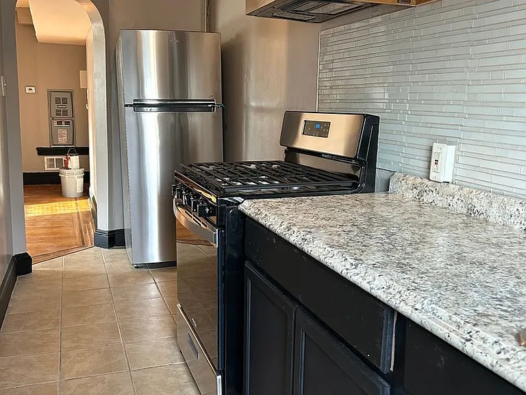 248 W Olney Ave — Photo 12