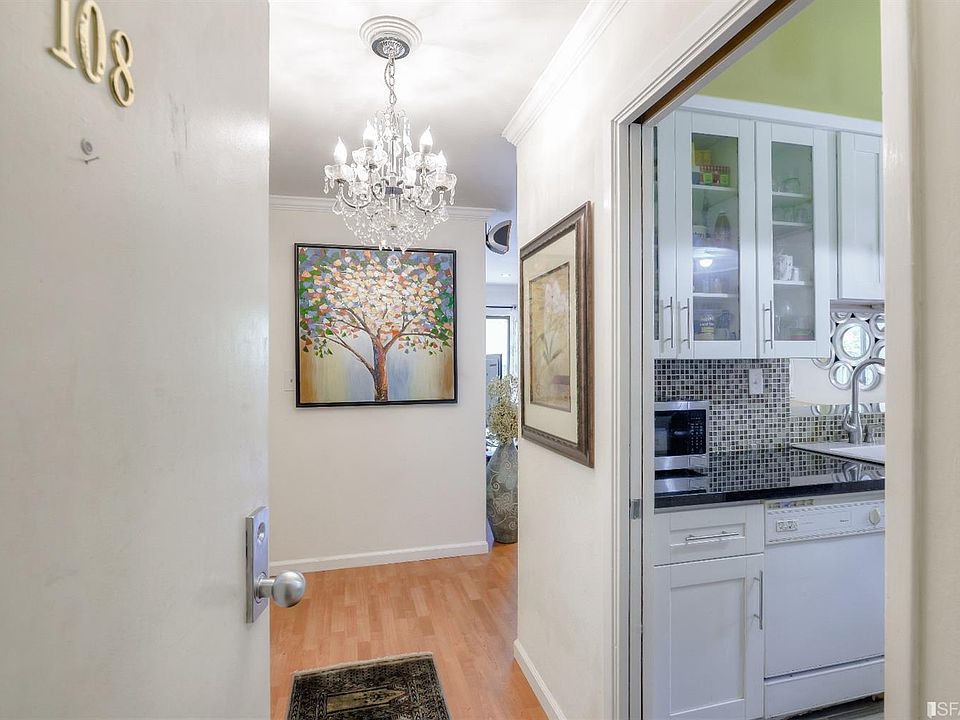 1st image of 3222 Glendora Dr APT 108