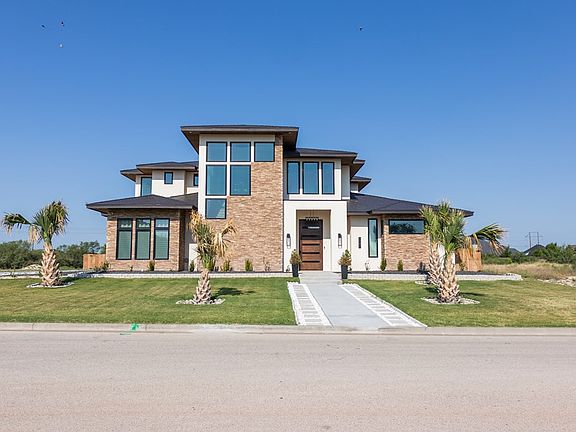 5th image of 1741 Overhill Dr