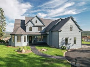 10652 W Lakeside Ln, Nine Mile Falls, WA 99026