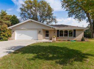 4160 N 163rd St, Brookfield, WI 53005