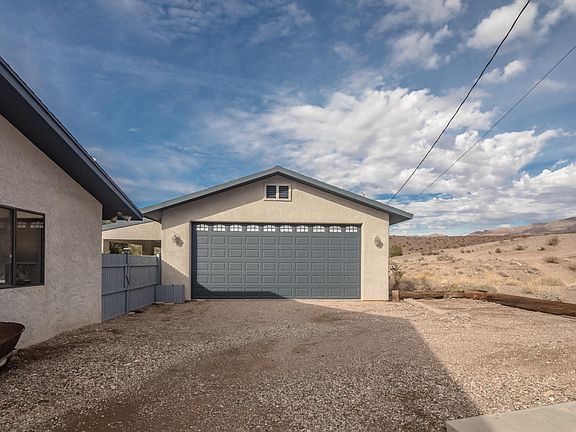 3rd image of 4297 Sponson Dr