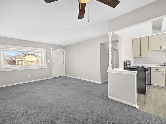 5th image of 25163 Wiseman St