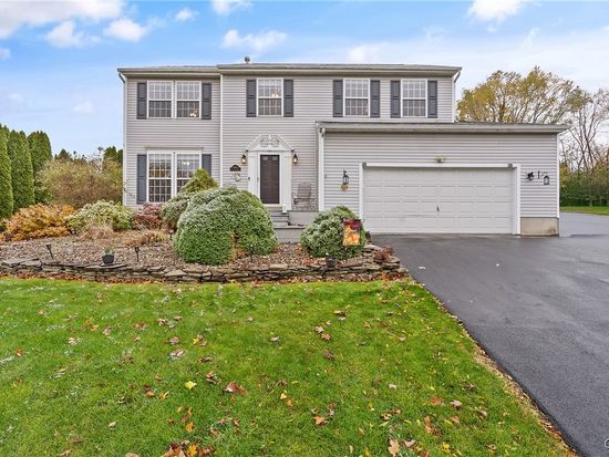 4036 Mary Lynn Dr, Canastota, NY 13032