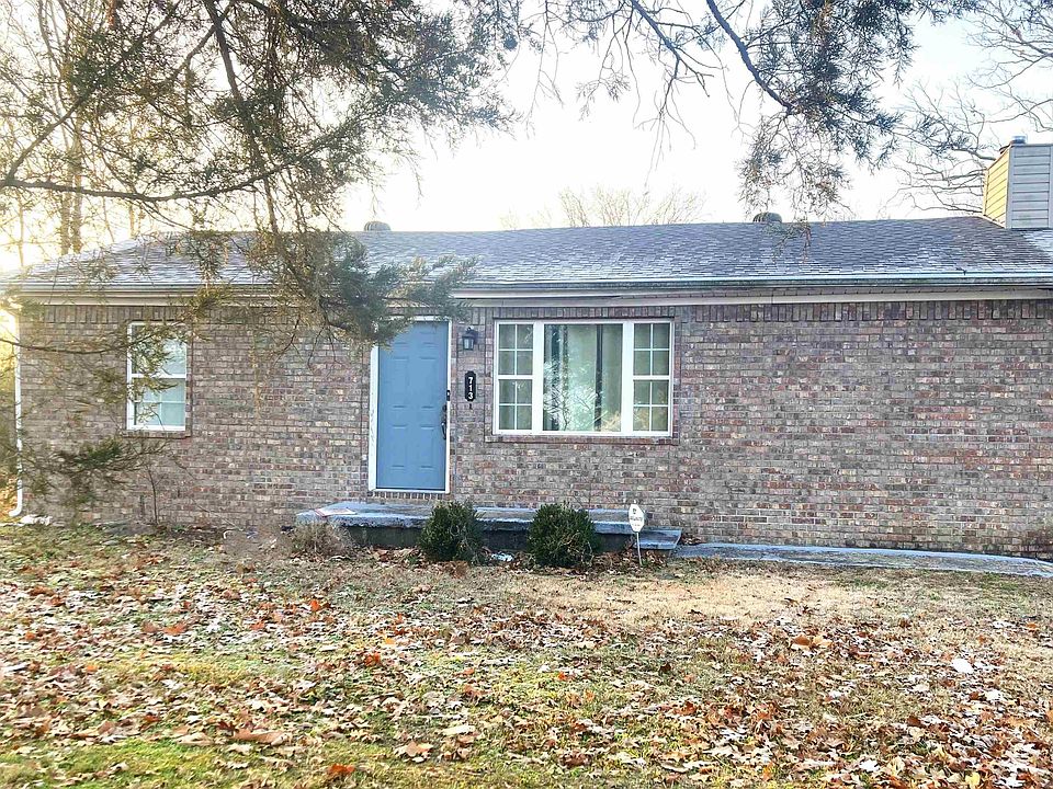2nd image of 713A W Trickey Ln